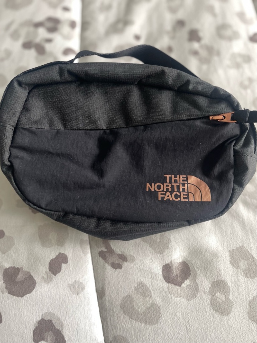 The North Face Isabella Hip Pack Black with Copper Logo